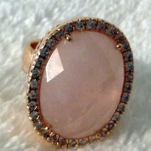 BEAUTIFUL PINK STONE RING WITH CRYSTALS SIZE 7